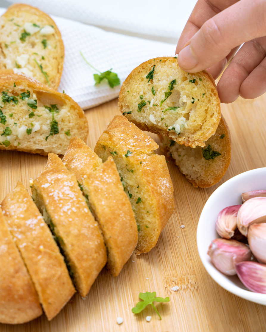 Amisa Organic Gluten Free Garlic Bread Baguette | Amisa