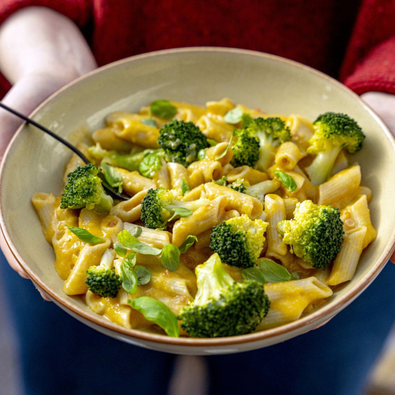 Vegan Broccoli Mac and Cheese | Amisa